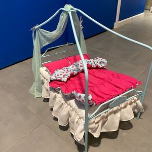 American Girl Canopy Bed and Bedding Set